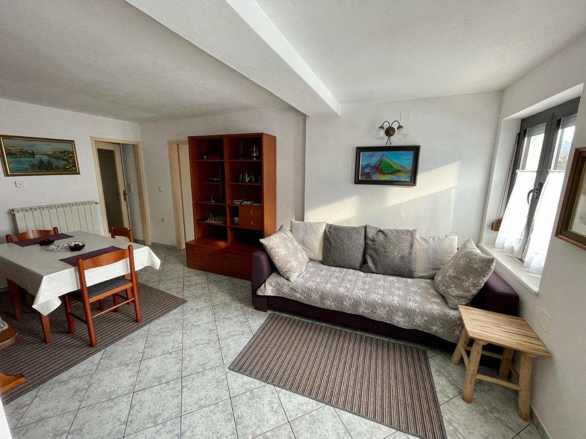 Apartma Pri Soci Apartment Бовец Екстериор снимка