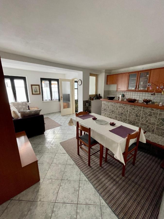 Apartma Pri Soci Apartment Бовец Екстериор снимка